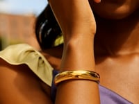 Classic Bangle in 14k Yellow Gold (10.00 mm)